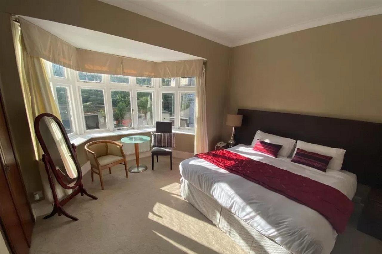 Hinton Firs Hotel Bournemouth Buitenkant foto